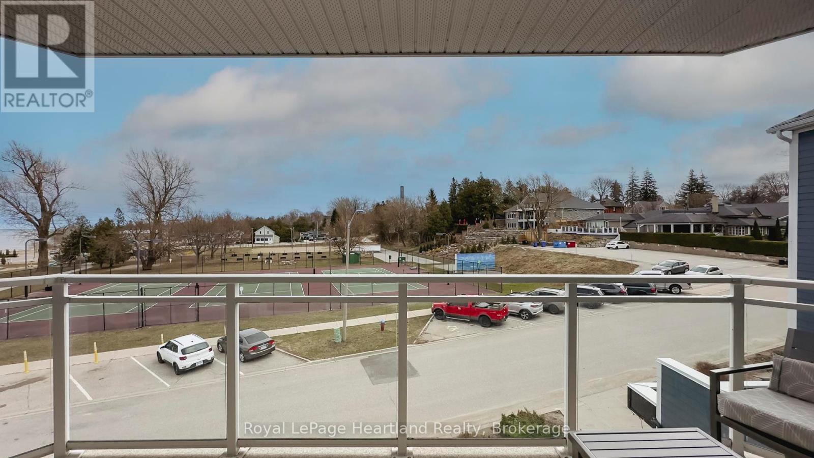 302 - 200 Harbour Street, Kincardine, Ontario  N2Z 3A3 - Photo 32 - X12063701