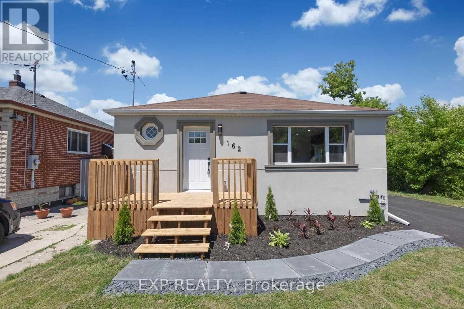 Property at 162 HIBBERT AVENUE image 1