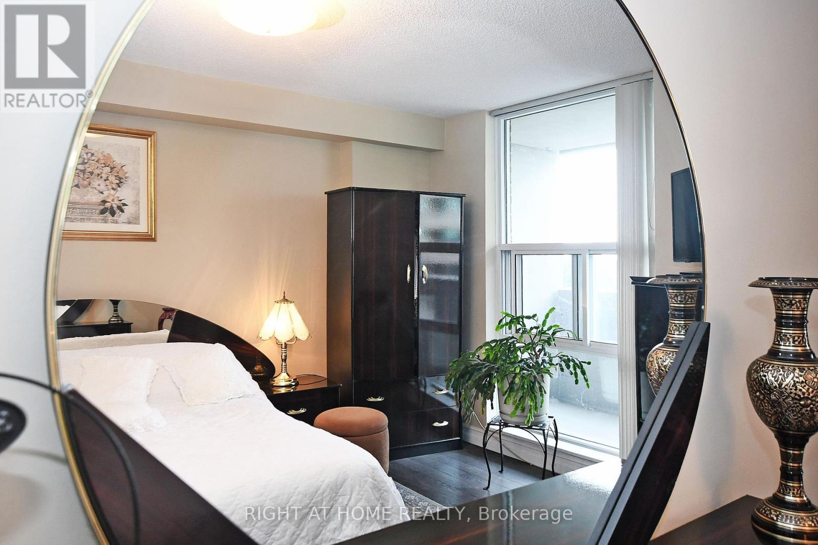 806 - 60 Inverlochy Boulevard, Markham, Ontario  L3T 4T7 - Photo 26 - N12063708