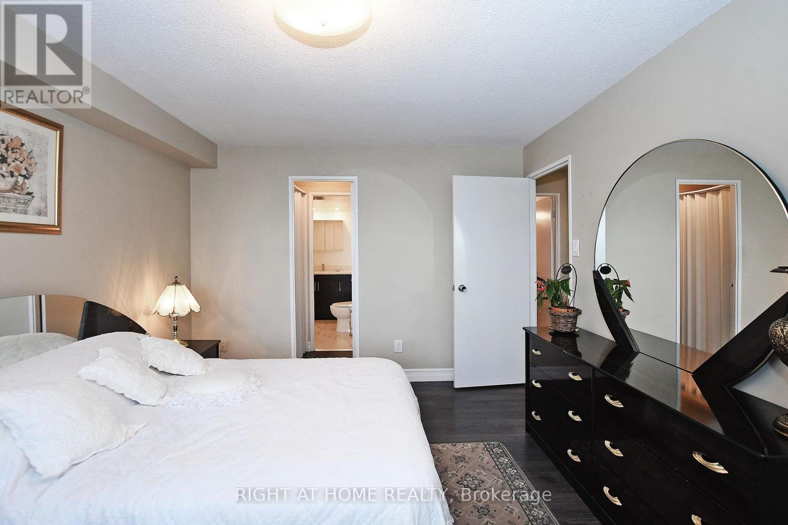 806 - 60 Inverlochy Boulevard, Markham, Ontario  L3T 4T7 - Photo 28 - N12063708