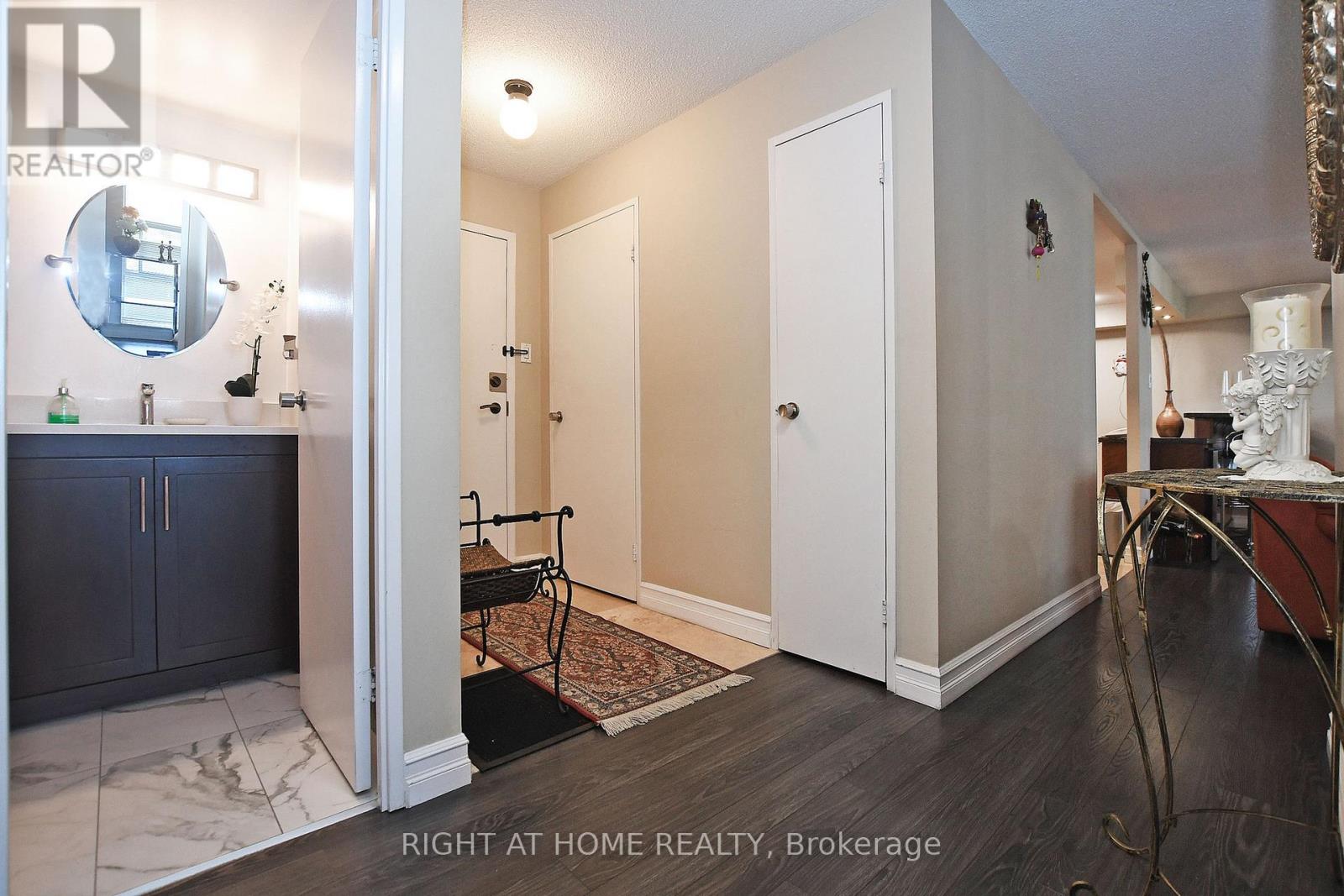 806 - 60 Inverlochy Boulevard, Markham, Ontario  L3T 4T7 - Photo 33 - N12063708