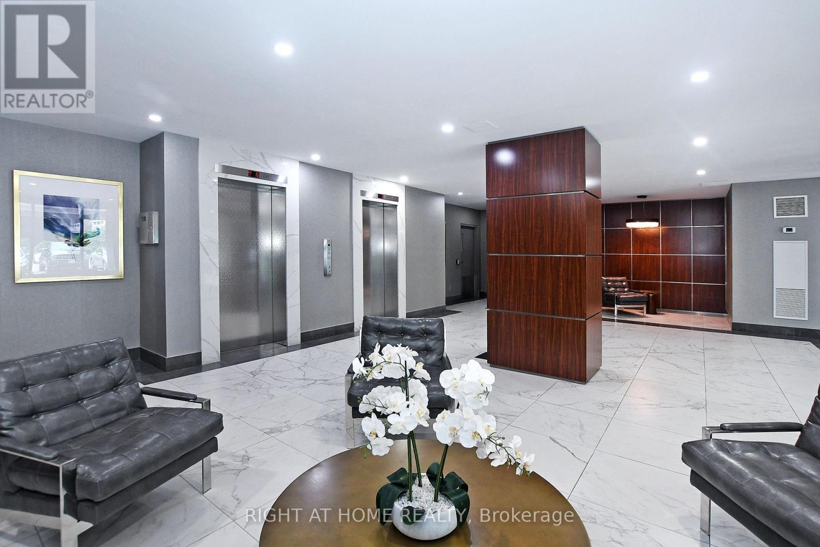 806 - 60 Inverlochy Boulevard, Markham, Ontario  L3T 4T7 - Photo 7 - N12063708