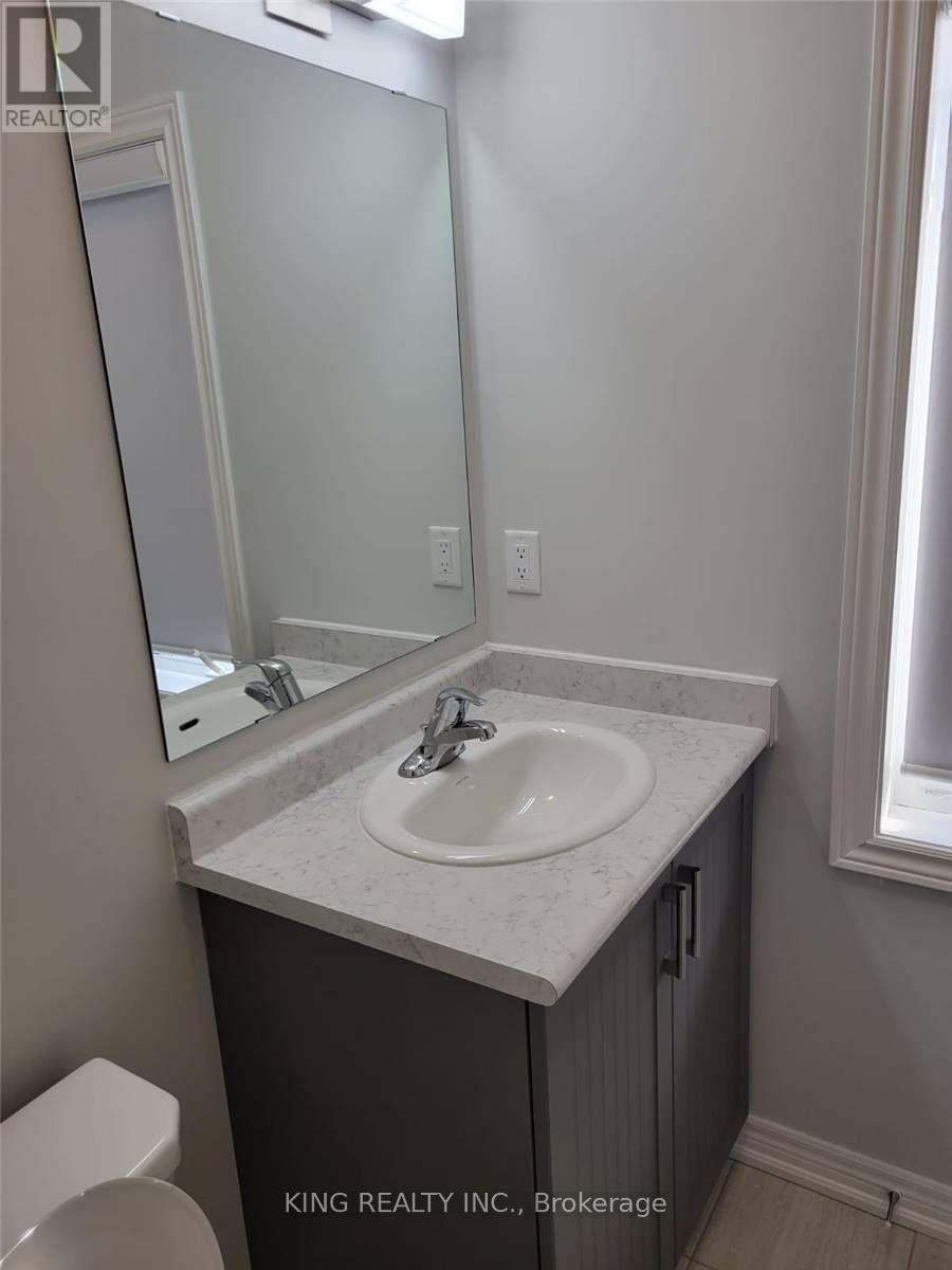 15 Brent Stephens Way, Brampton, Ontario  L7A 5B6 - Photo 9 - W12063733