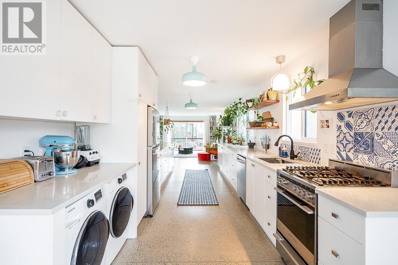 2755 Franklin Street, Vancouver, British Columbia  V5K 1X7 - Photo 10 - R2984631