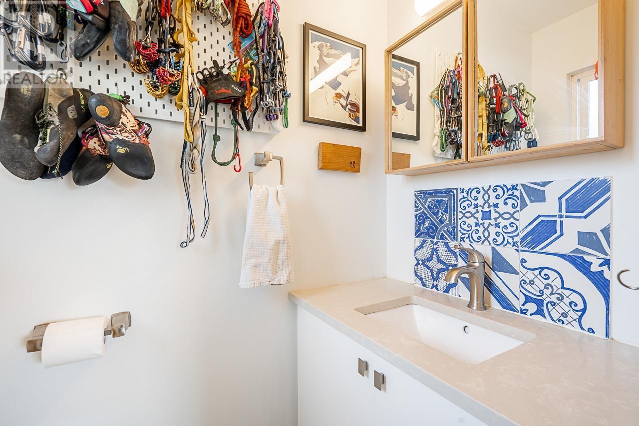 2755 Franklin Street, Vancouver, British Columbia  V5K 1X7 - Photo 16 - R2984631