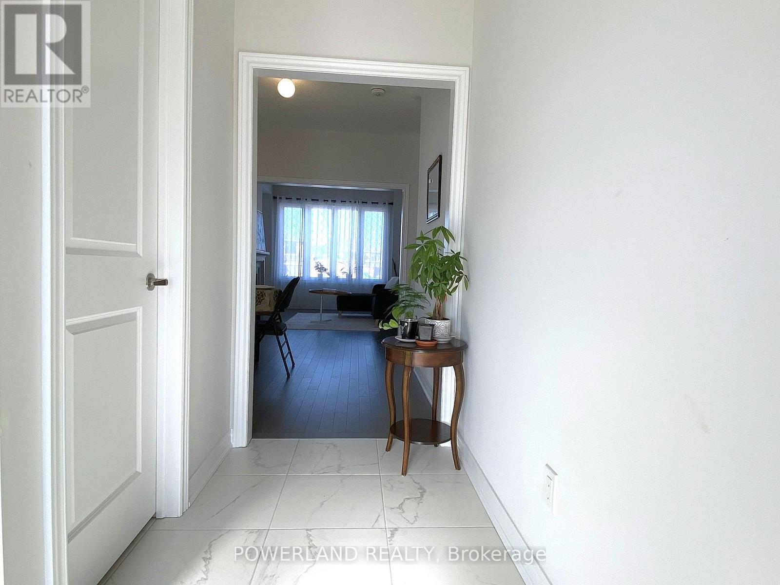 Property at 19 SAM BATTAGLIA CRESCENT image 3