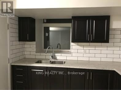 3355 Aquinas Avenue, Mississauga, Ontario  L5M 7L2 - Photo 10 - W12063776