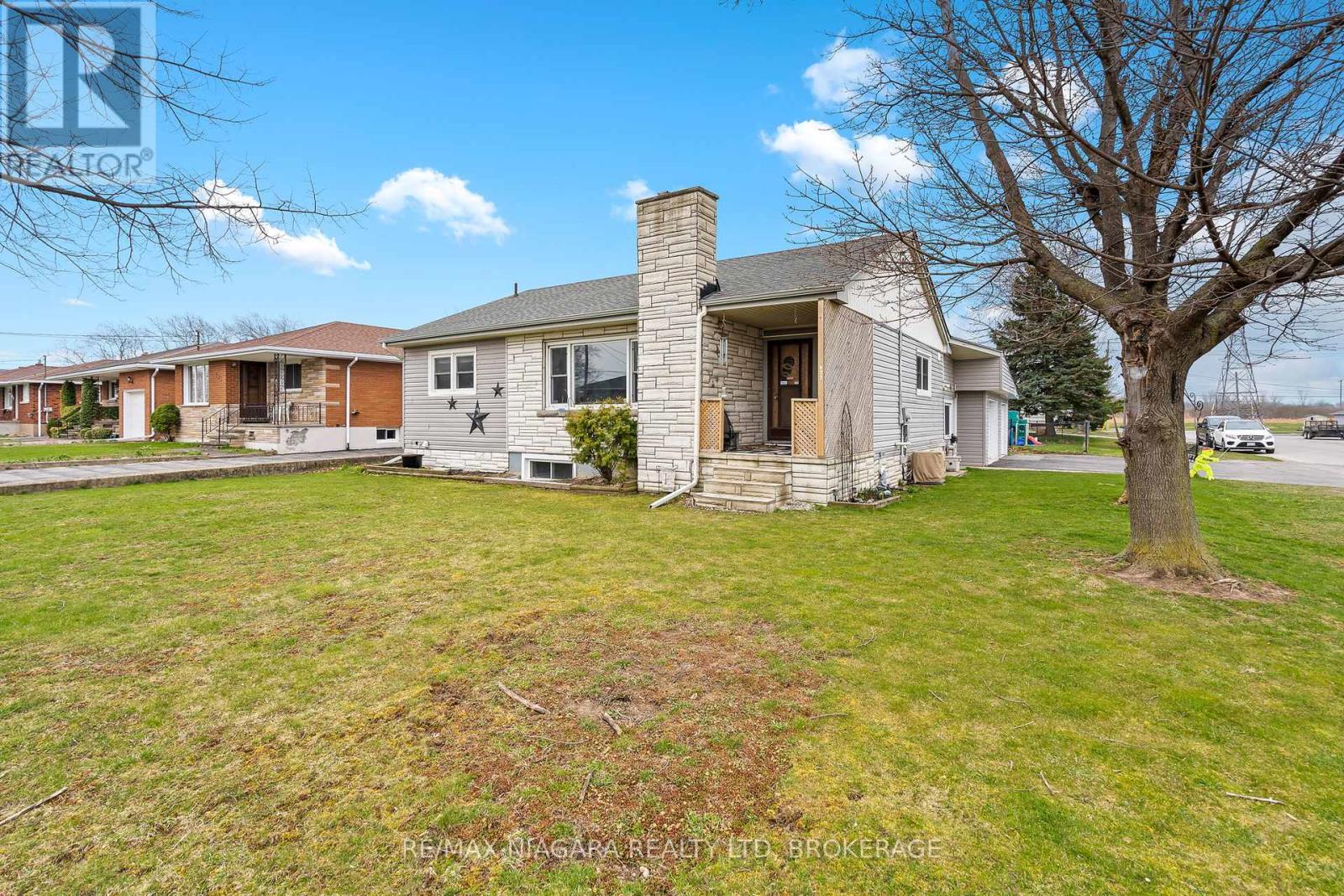 Property at 477 BELL STREET image 4