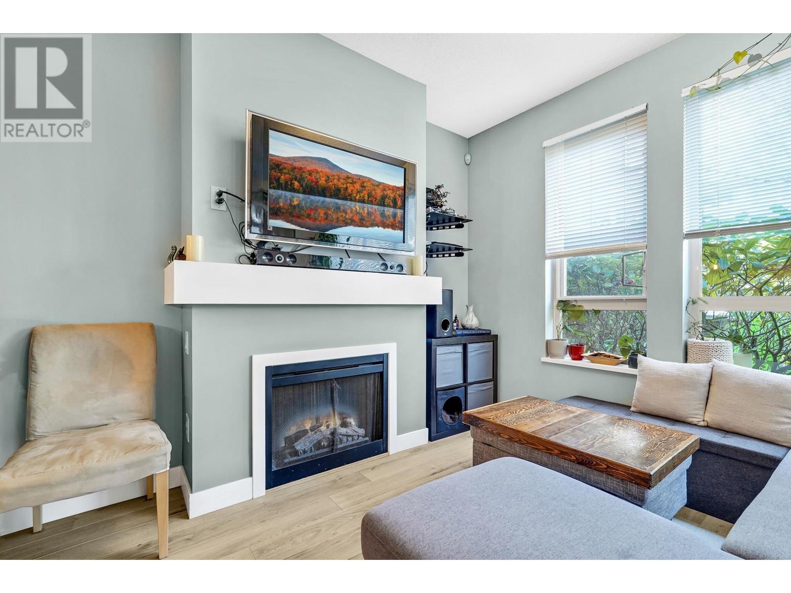 127 801 Klahanie Drive, Port Moody, British Columbia  V3H 5K4 - Photo 12 - R2986483