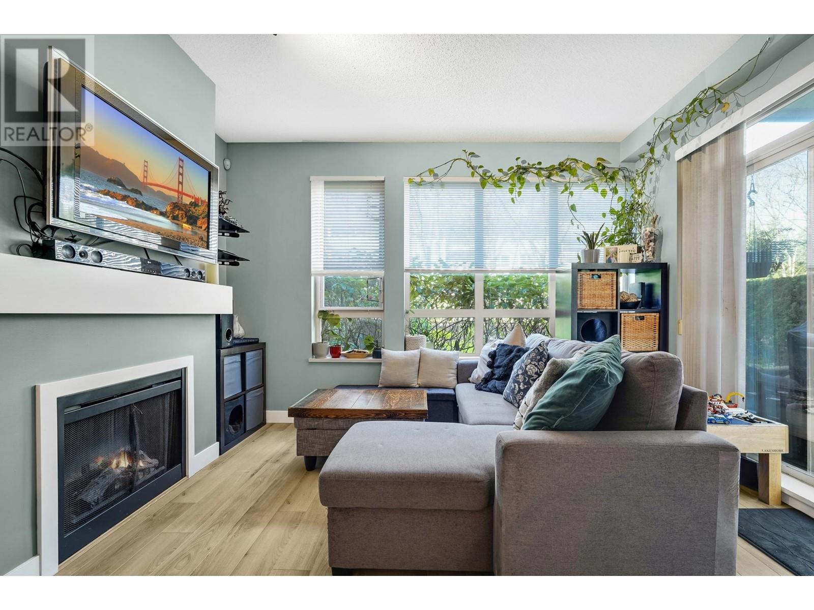127 801 Klahanie Drive, Port Moody, British Columbia  V3H 5K4 - Photo 13 - R2986483
