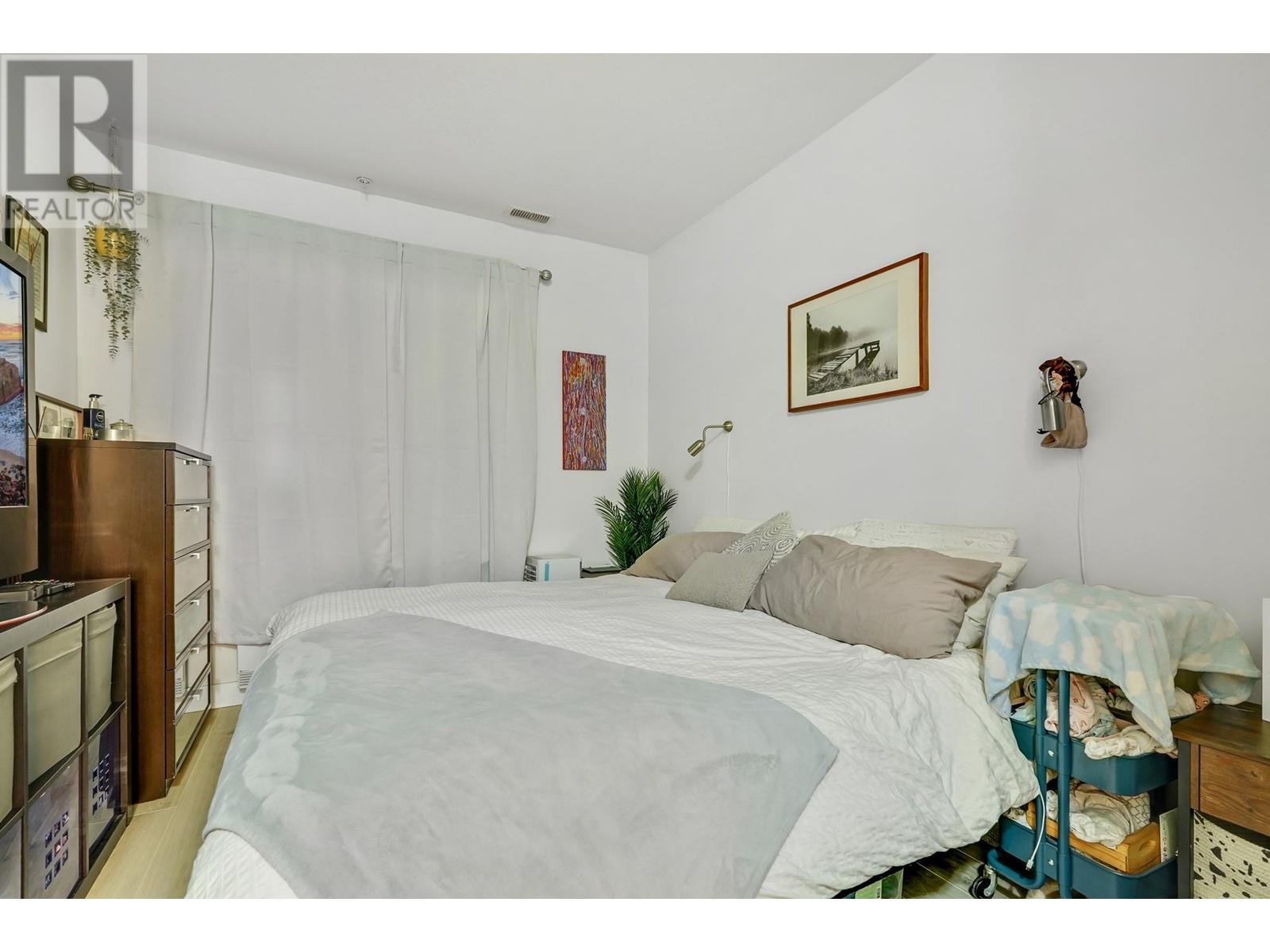 127 801 Klahanie Drive, Port Moody, British Columbia  V3H 5K4 - Photo 15 - R2986483