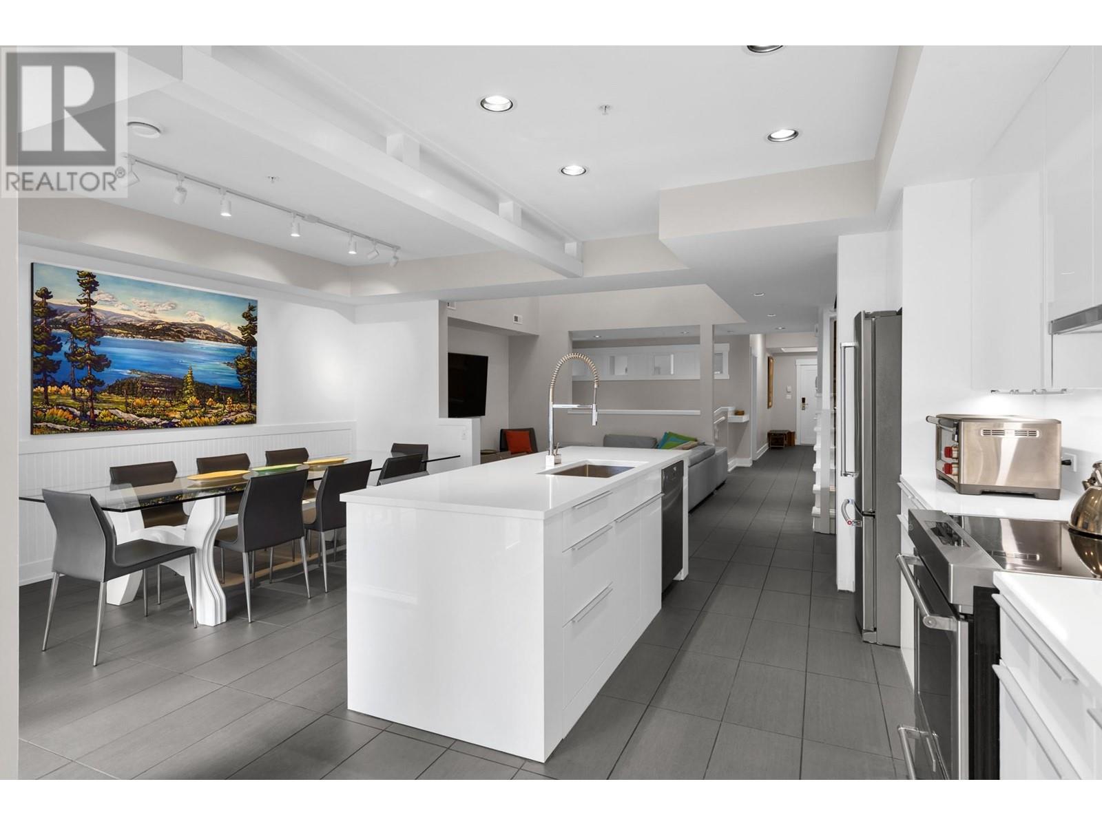 Property at 3880 Truswell Road Unit# 523 image 4