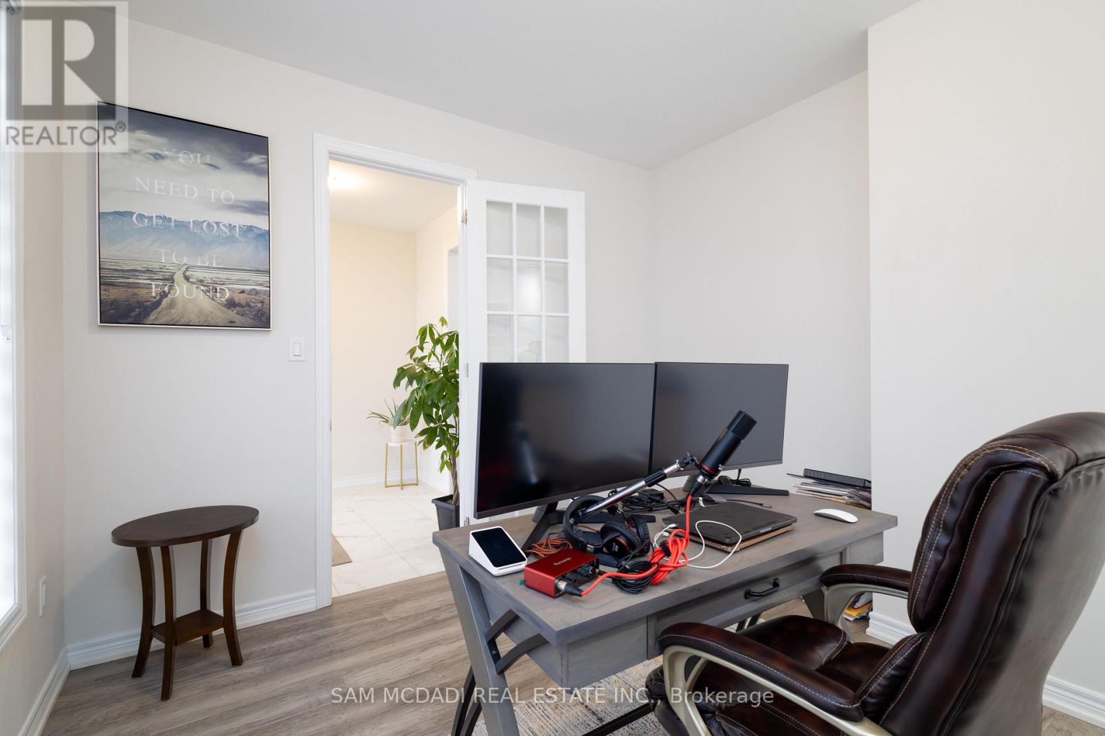 Property at 44 HARPIN WAY E image 3