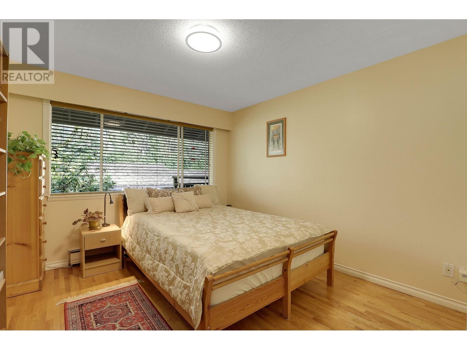302 555 W 28th Street, North Vancouver, British Columbia  V7N 2J7 - Photo 15 - R2952419