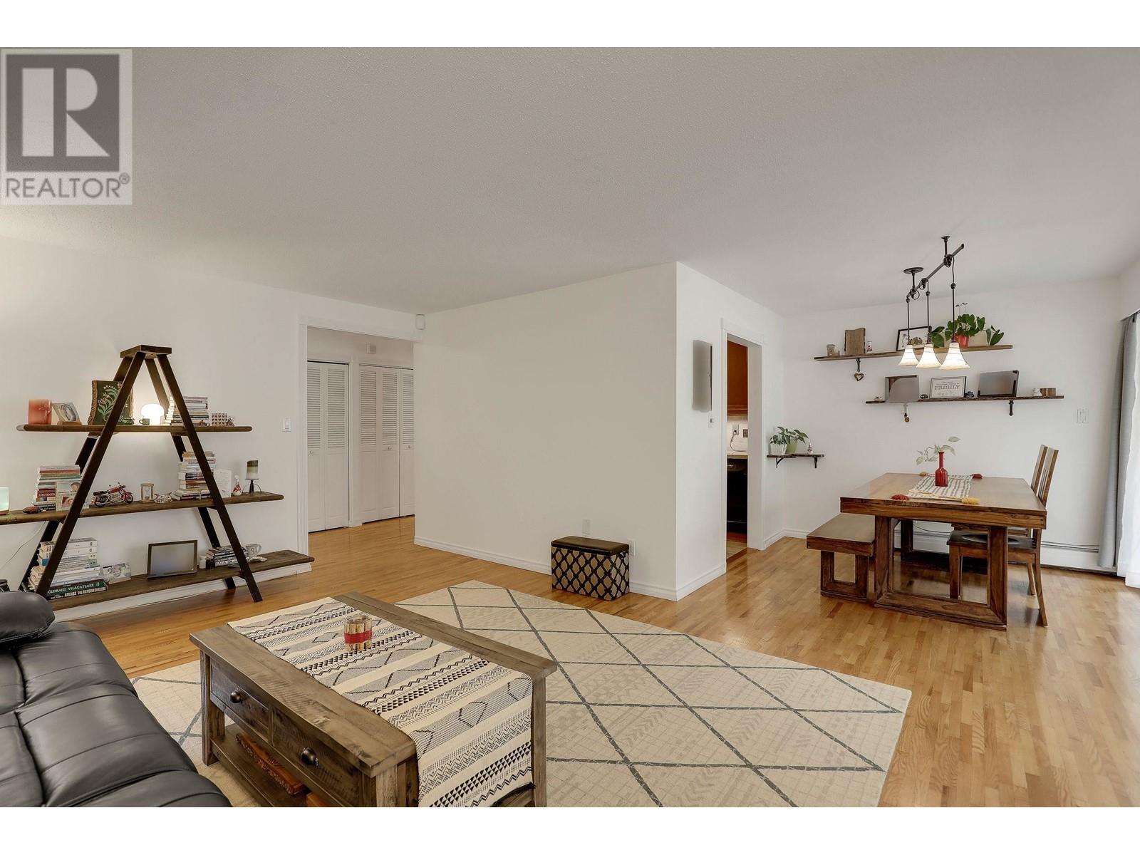 Property at 302 555 W 28TH STREET image 2