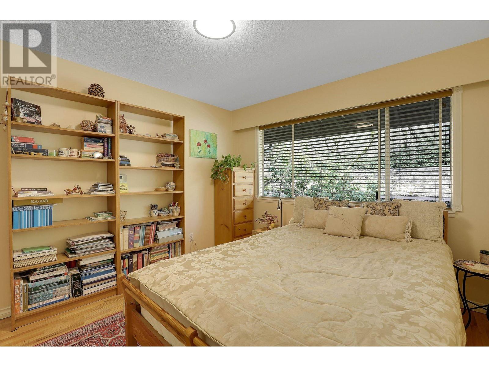 302 555 W 28th Street, North Vancouver, British Columbia  V7N 2J7 - Photo 14 - R2952419
