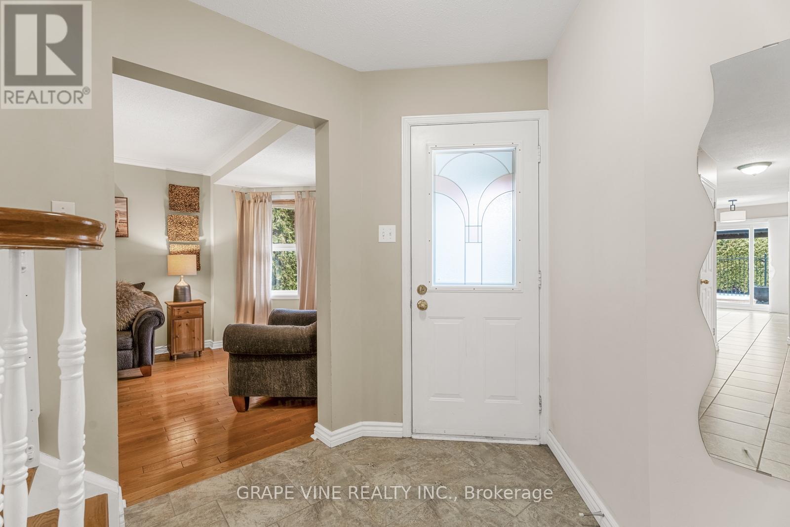 Property at 1651 WESTPORT CRESCENT image 2