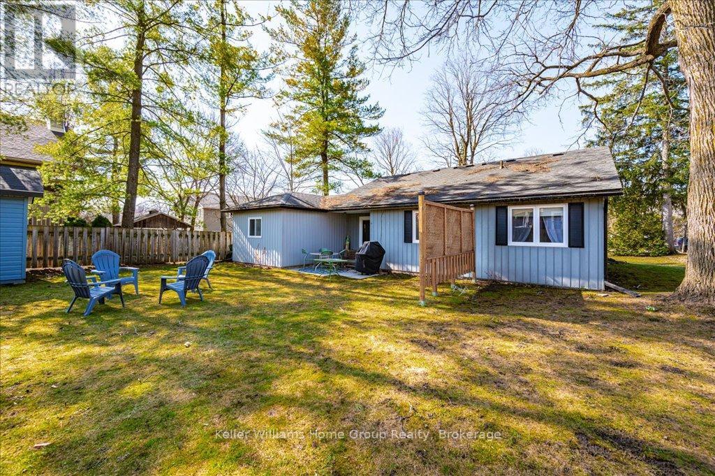 71 Chalmers Street, Centre Wellington, Ontario  N0B 1S0 - Photo 31 - X12063839
