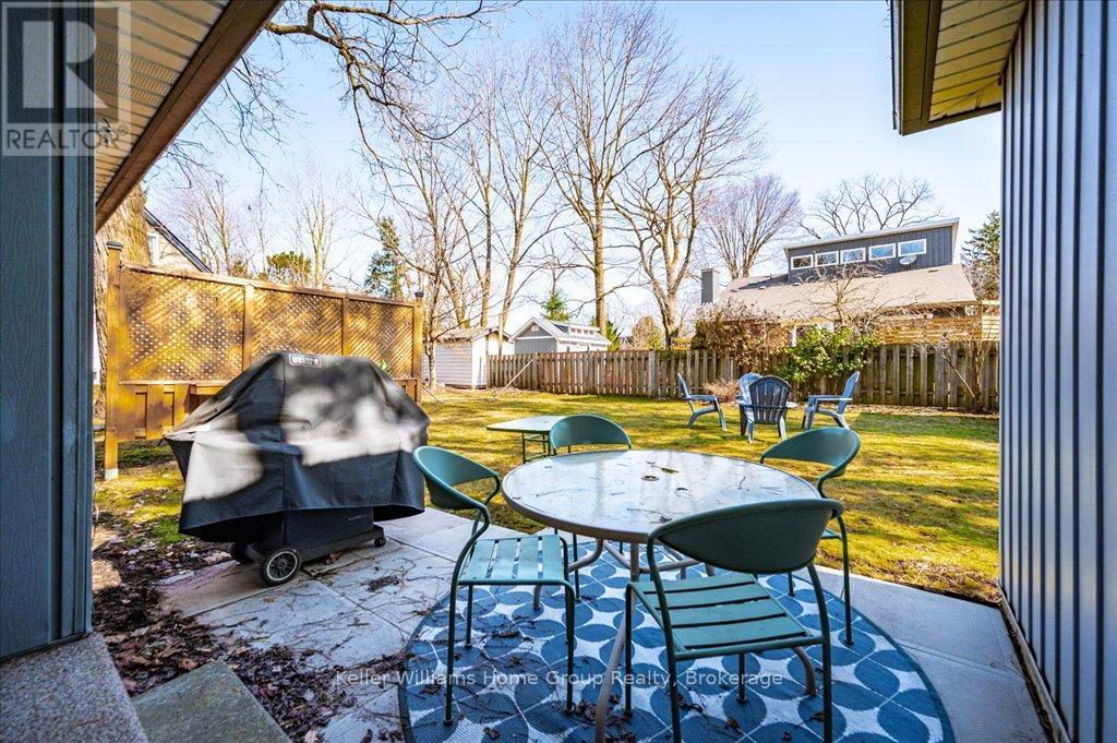 71 Chalmers Street, Centre Wellington, Ontario  N0B 1S0 - Photo 35 - X12063839