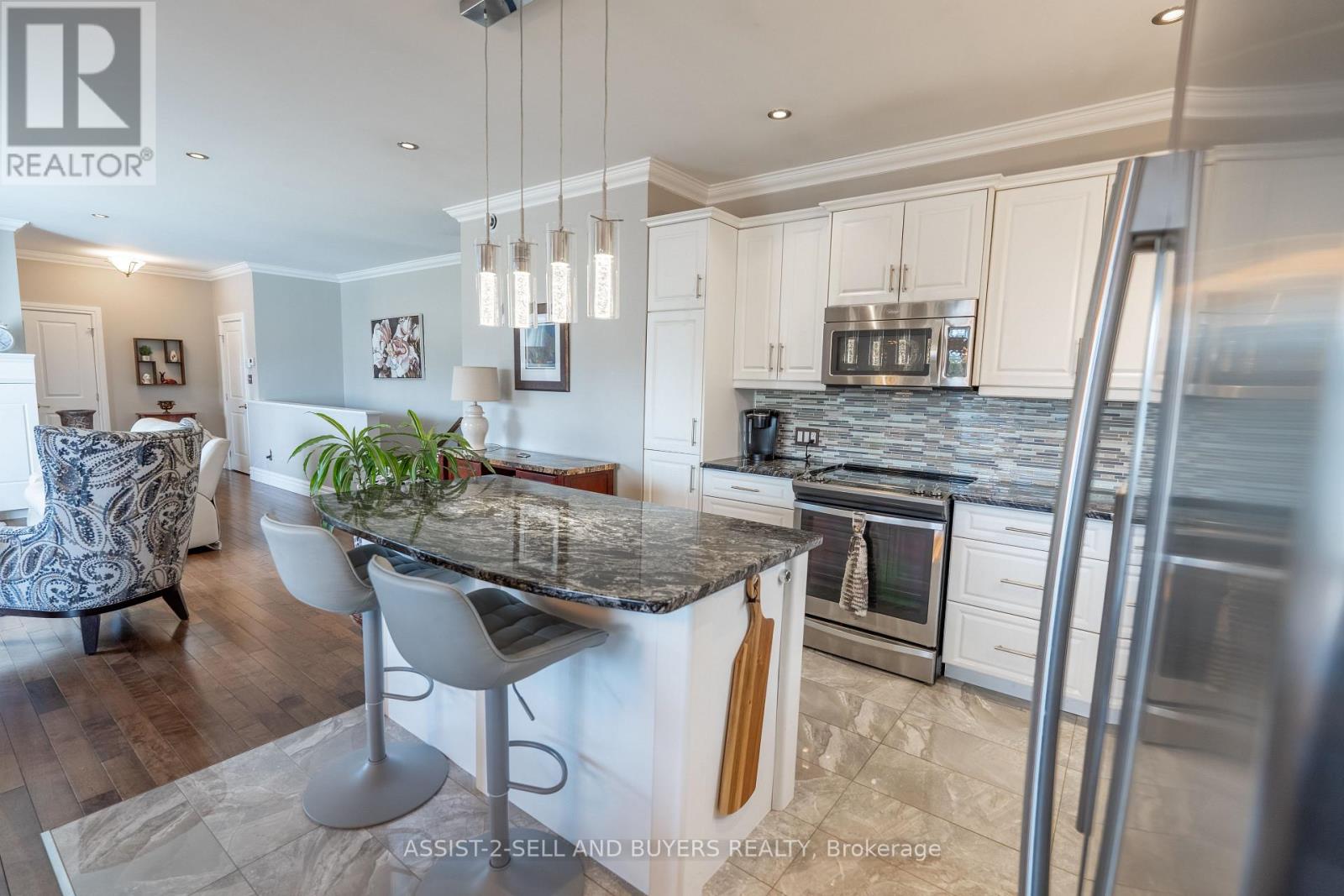 28 Abagail Crescent, South Stormont, Ontario  K0C 1P0 - Photo 12 - X12063844