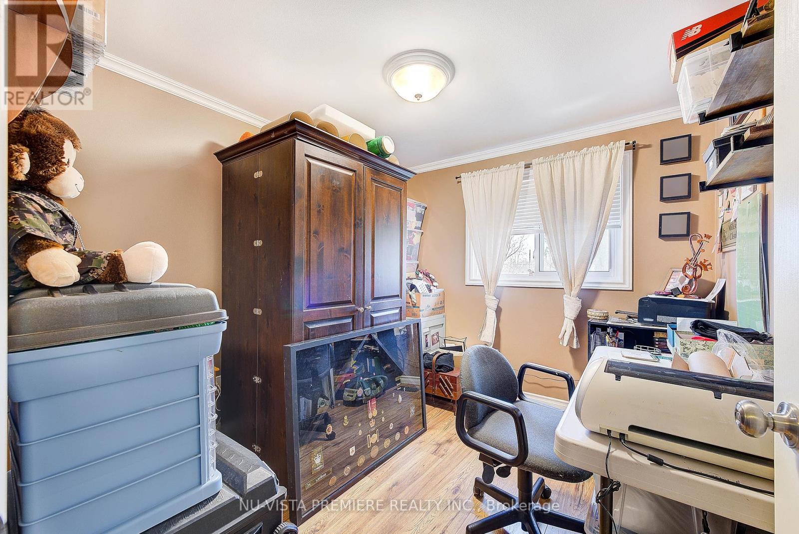 45 Mohegan Crescent, London East, Ontario  N5V 2X7 - Photo 25 - X12063850