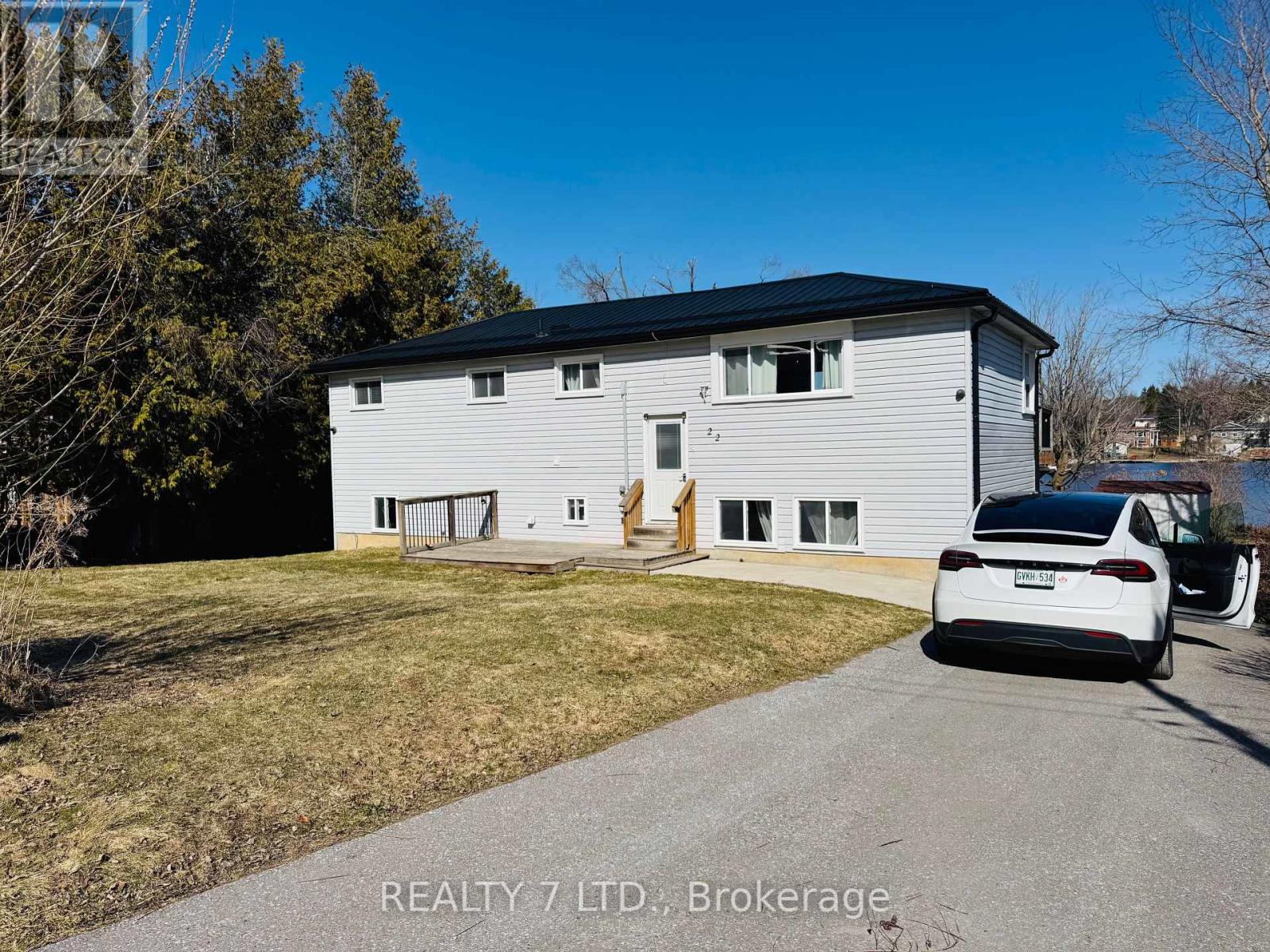 Property at 22 LAWRENCE STREET N image
