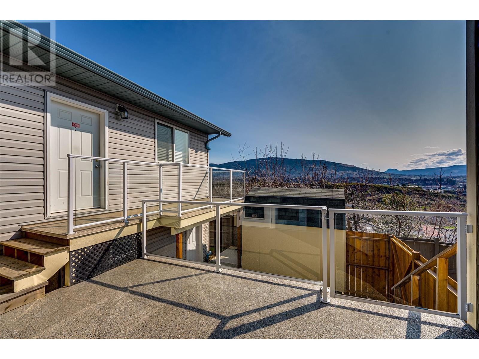 Property at 3951 35 Avenue image 4
