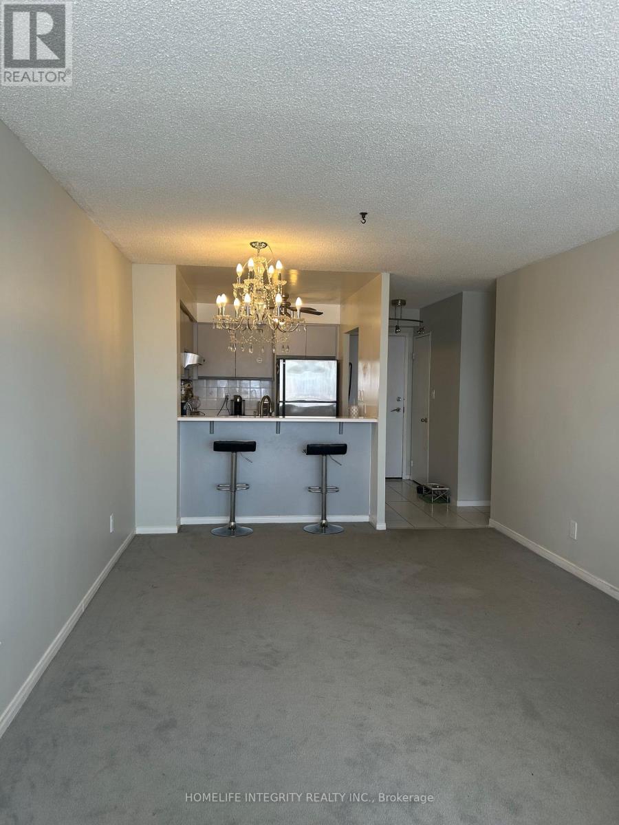 416 - 2261 Lakeshore Boulevard W, Toronto, Ontario  M8V 3X1 - Photo 2 - W12063868