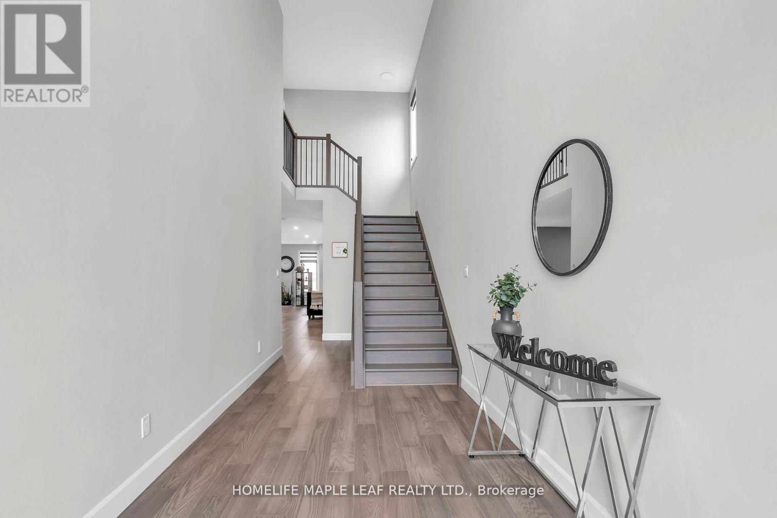 Property at 3817 AYRSHIRE AVENUE image 4