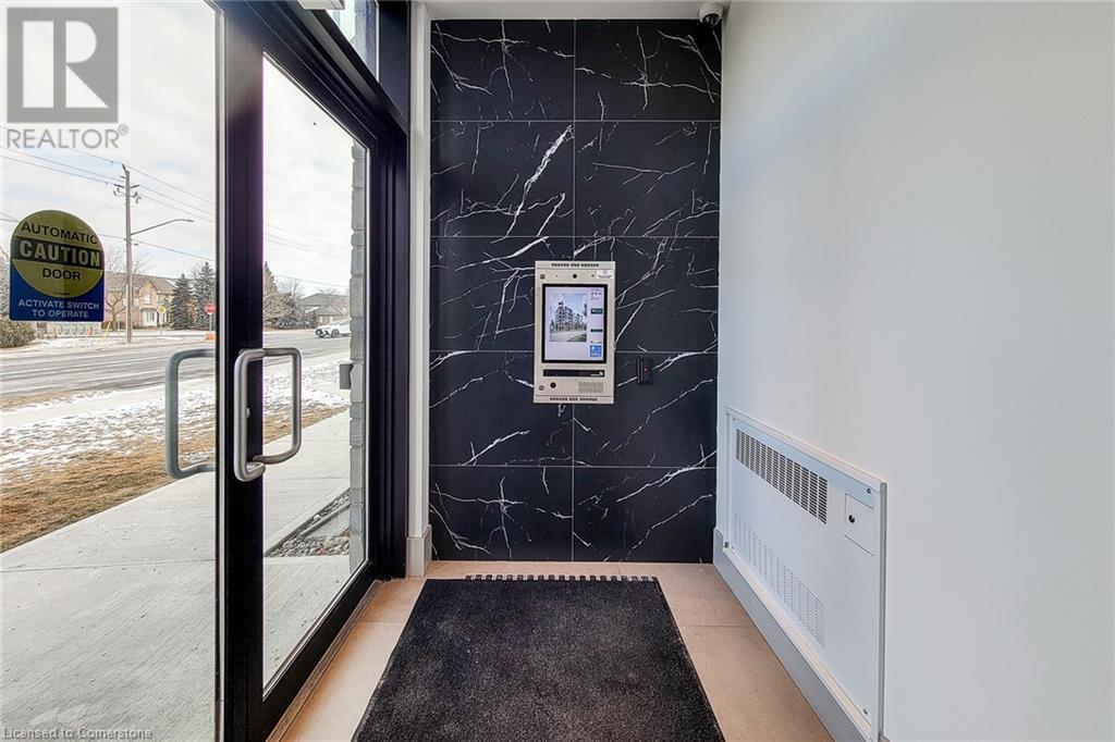 Property at 600 NORTH SERVICE Road Unit# 213 image 3