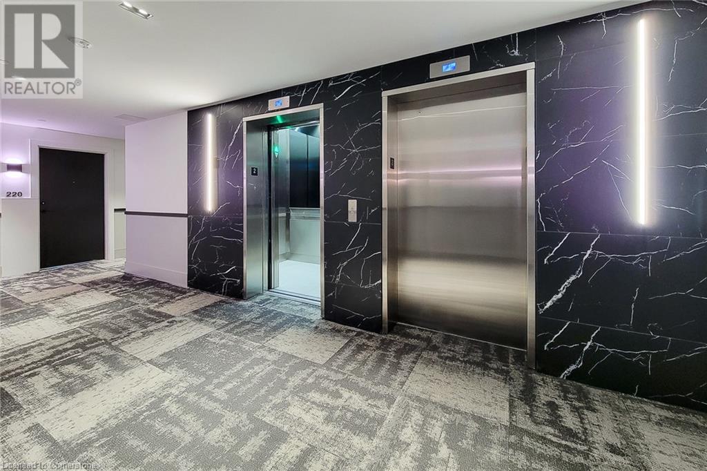 Property at 600 NORTH SERVICE Road Unit# 213 image 4