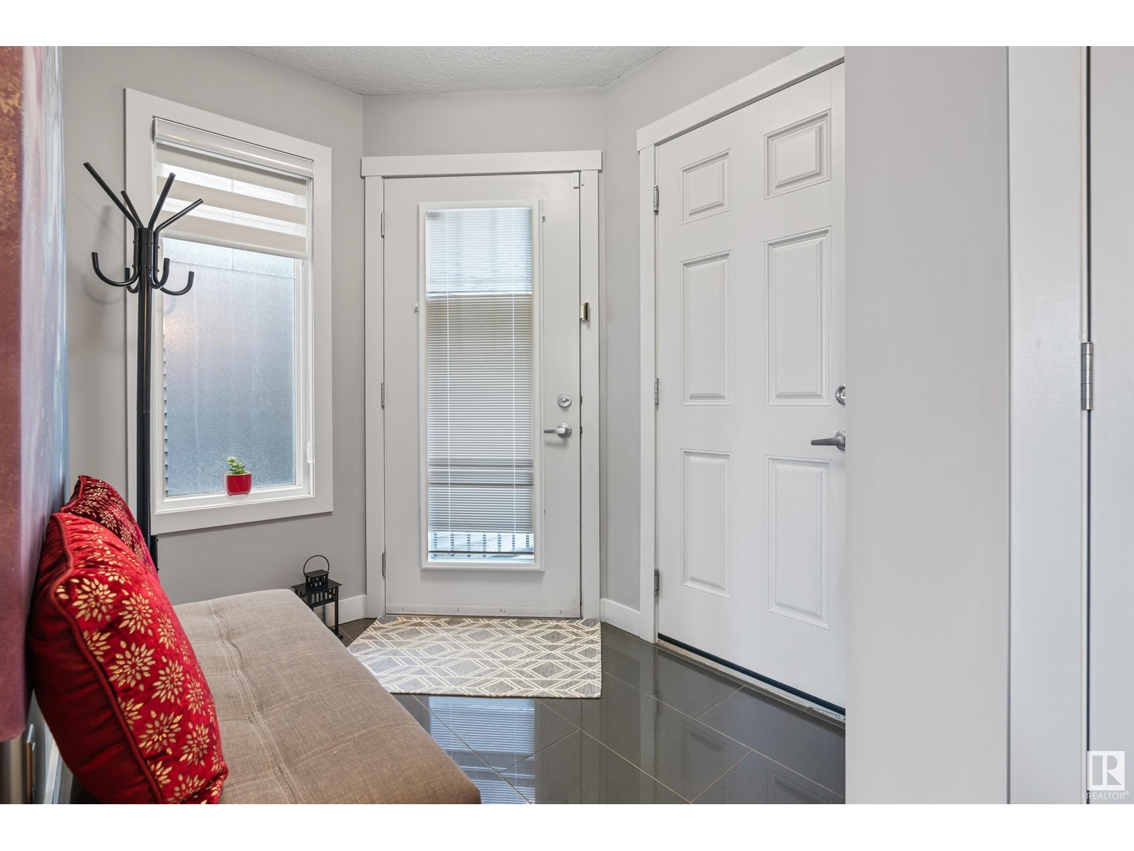 Property at 2206 CASEY CR SW image 5