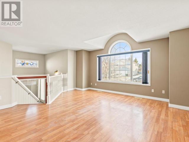 Property at 66 TIGEREYE CRESCENT image 2