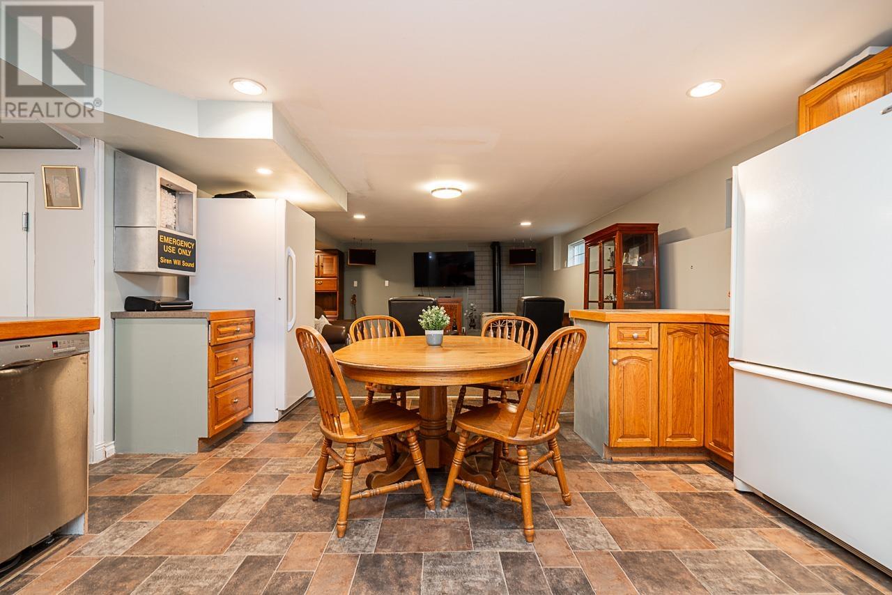 971 Caithness Crescent, Port Moody, British Columbia  V3H 1C7 - Photo 19 - R2986076