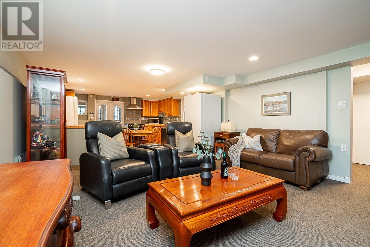 971 Caithness Crescent, Port Moody, British Columbia  V3H 1C7 - Photo 21 - R2986076