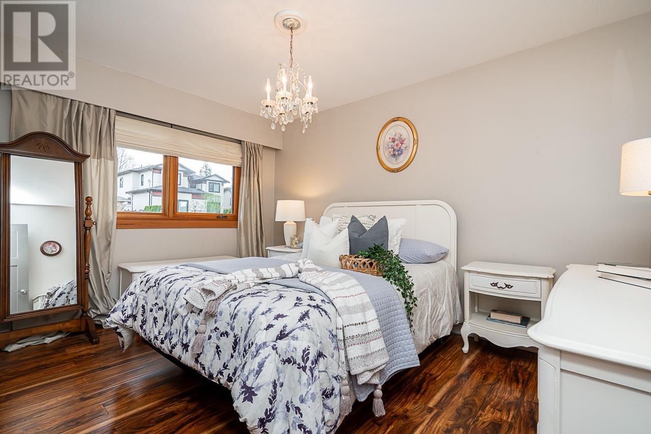 971 Caithness Crescent, Port Moody, British Columbia  V3H 1C7 - Photo 16 - R2986076