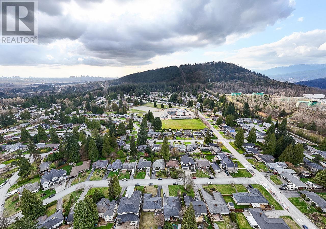 971 Caithness Crescent, Port Moody, British Columbia  V3H 1C7 - Photo 34 - R2986076