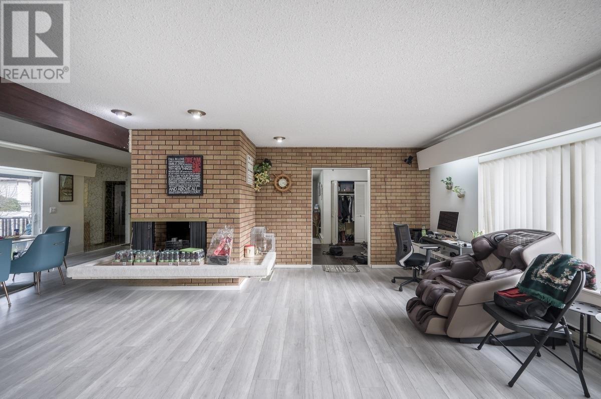 753 E 55th Avenue, Vancouver, British Columbia  V5X 1N8 - Photo 13 - R2985345