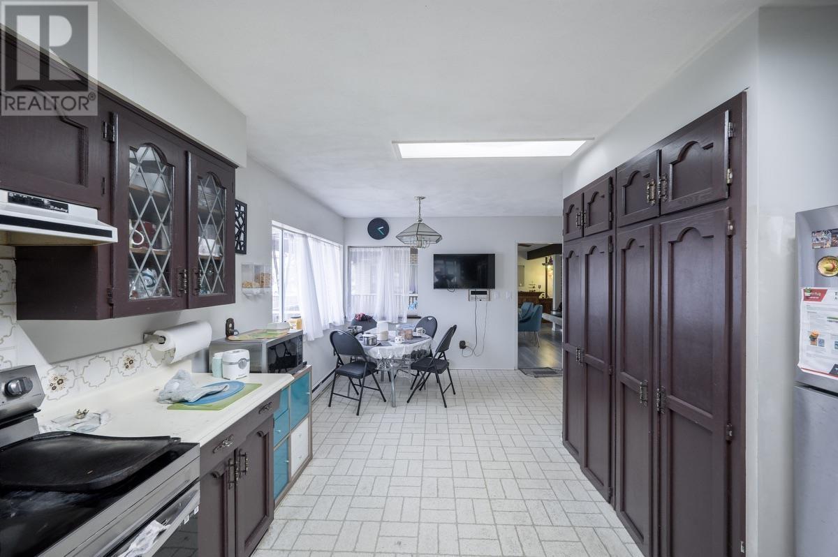 753 E 55th Avenue, Vancouver, British Columbia  V5X 1N8 - Photo 32 - R2985345