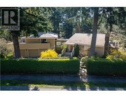 2801 Arbutus Rd Ten Mile Point