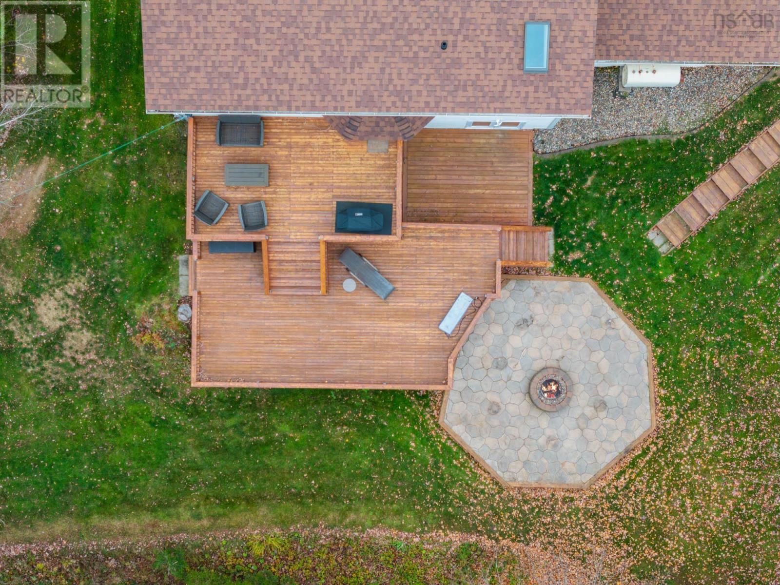 Property at 149 Canongate Drive image 5