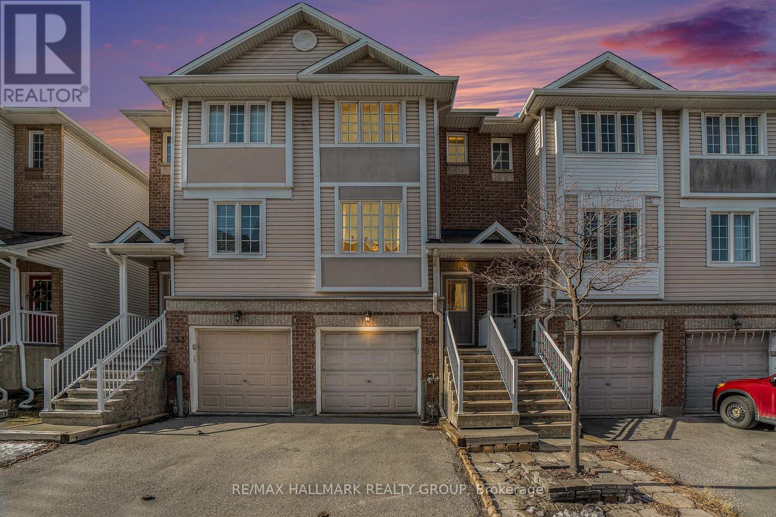Property at 155 FORDHAM PRIVATE image 2