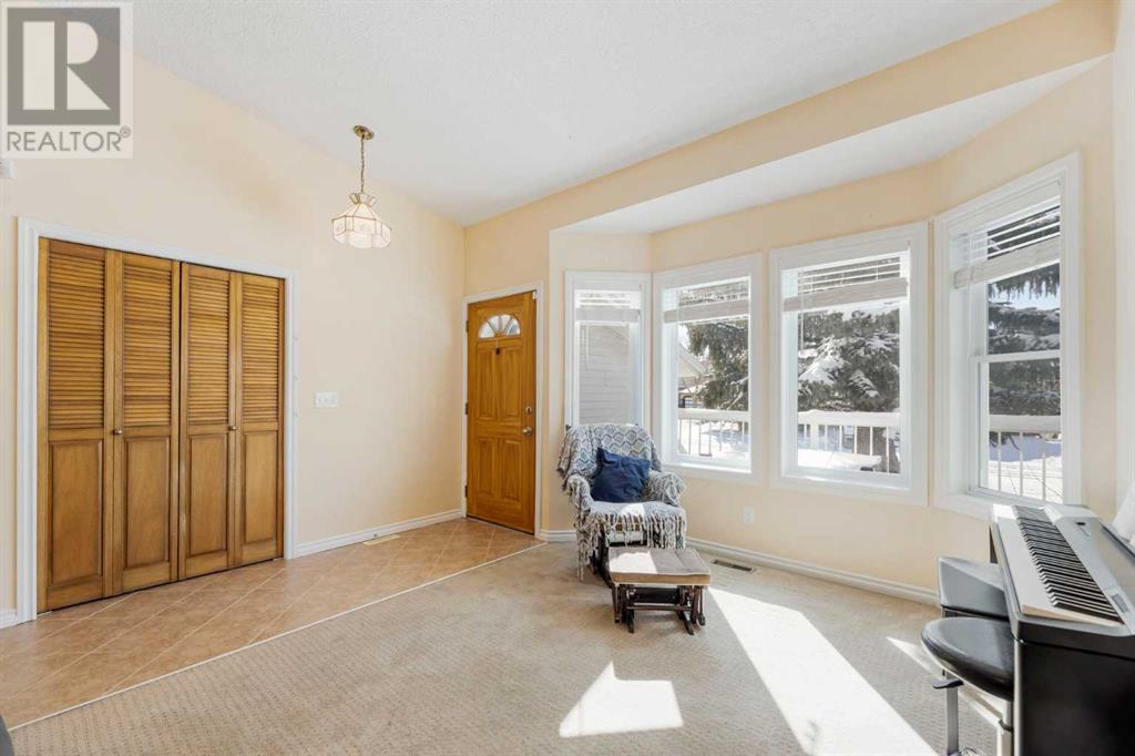 456 Hawkhill Place Nw, Calgary, Alberta  T3G 3H7 - Photo 5 - A2207830