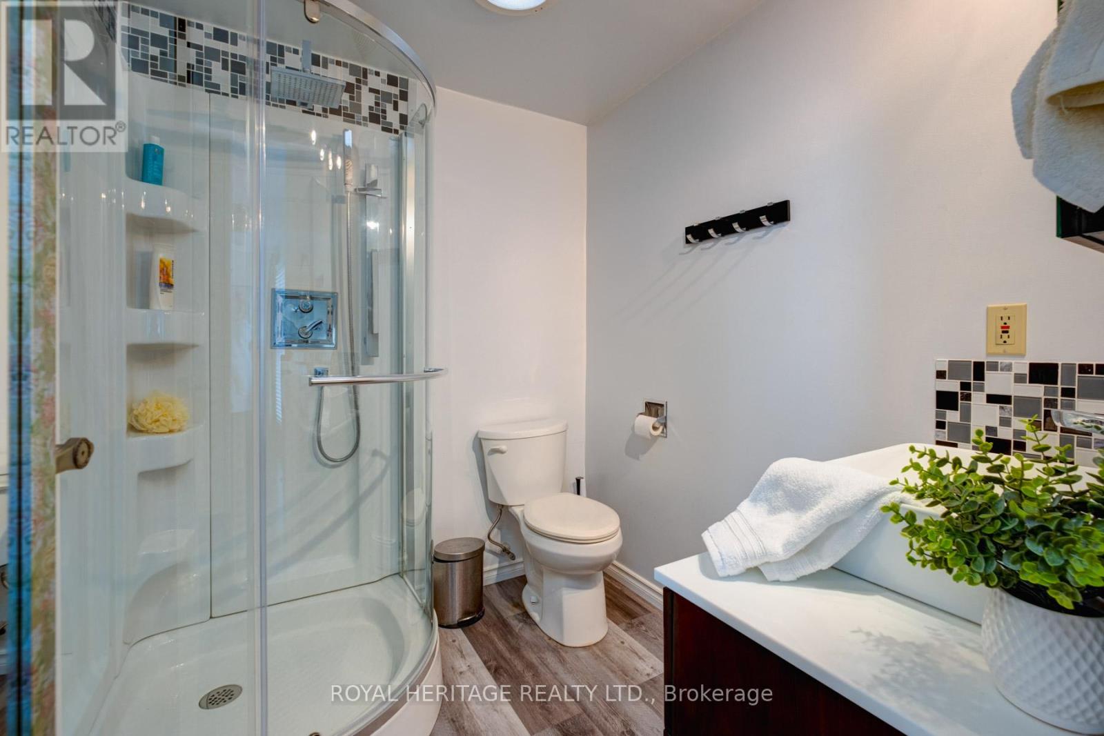 46 Wilmot Trail, Clarington, Ontario  L1B 1B8 - Photo 27 - E12063979