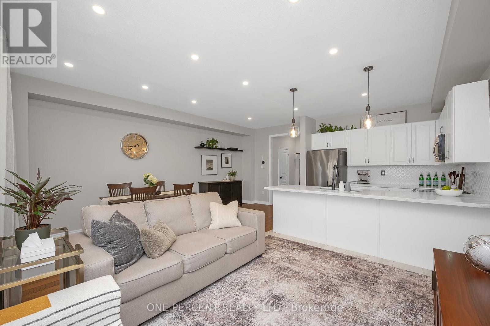 21 - 54 Nisbet Boulevard, Hamilton, Ontario  L8B 0Y3 - Photo 10 - X12063964