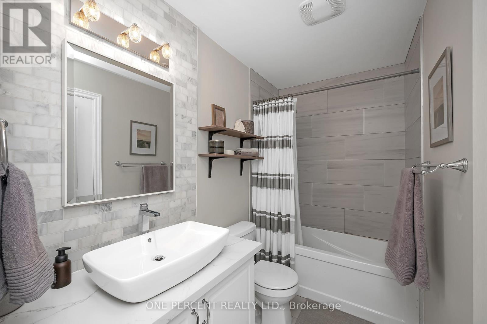 21 - 54 Nisbet Boulevard, Hamilton, Ontario  L8B 0Y3 - Photo 12 - X12063964