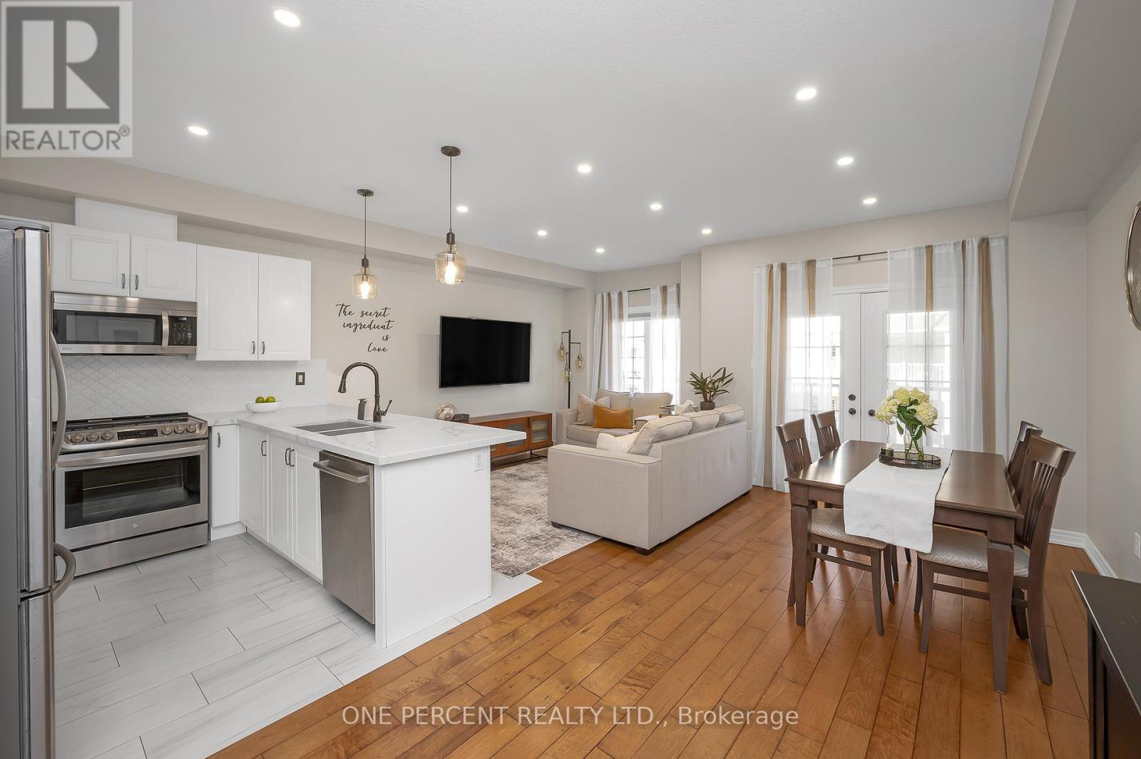 21 - 54 Nisbet Boulevard, Hamilton, Ontario  L8B 0Y3 - Photo 4 - X12063964