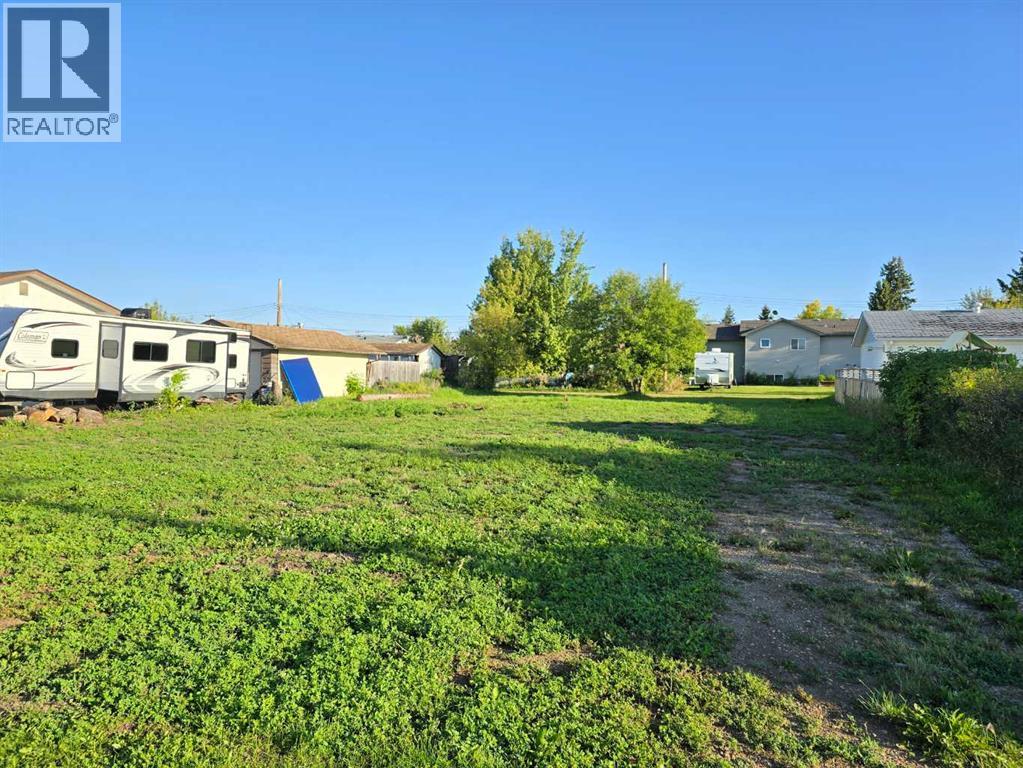 24 1 Avenue NE, mclennan, Alberta