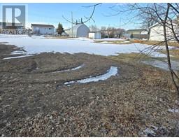 217 2 Avenue Ne, McLennan, Ca