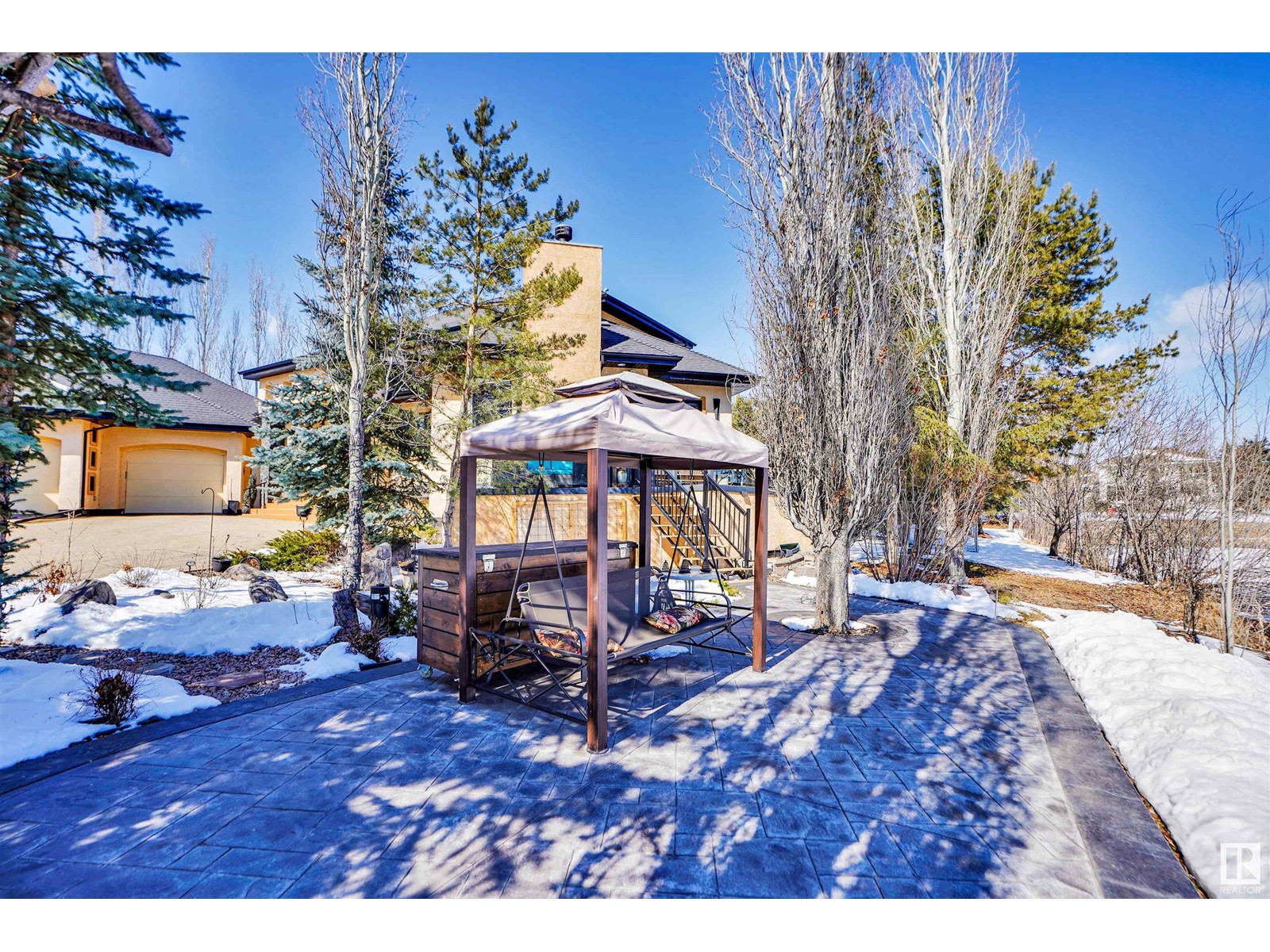 Property at 20604 5 AV SW image 1